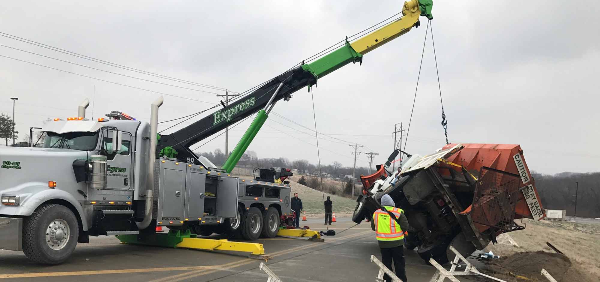 Heavy Duty Truck Towing